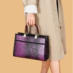 Stylish Women's Handbags - The Ultimate Collection for Every Occasion