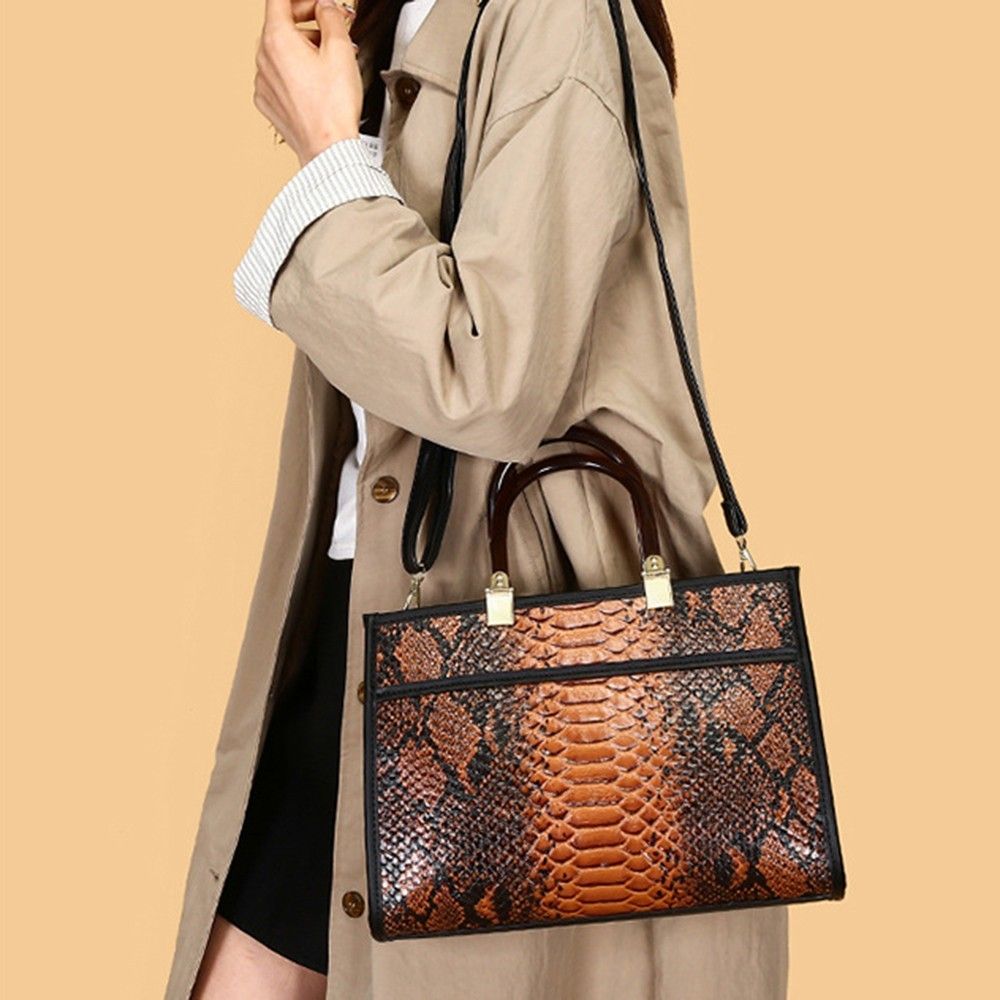 Stylish Women's Handbags - The Ultimate Collection for Every Occasion