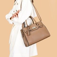 Elegant Lock Design PU Handbags - Stylish and Practical Accessories