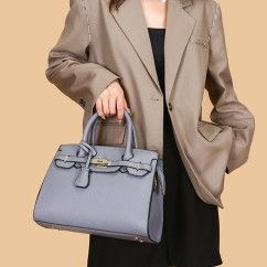 Elegant Lock Design PU Handbags - Stylish and Practical Accessories