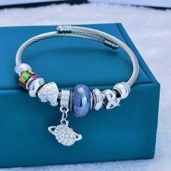 Colorful Planet Charm Bracelet — A Cosmic Blend of Style and Elegance